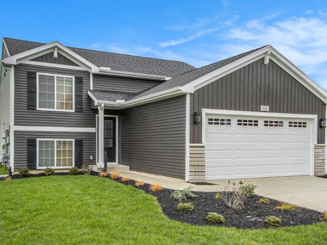 House for sale in Napoleon