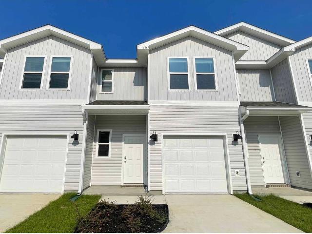 Townhouse for sale in Pensacola