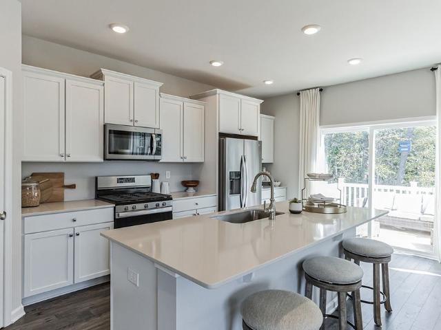 Townhouse for sale in Green Creek, New Jersey