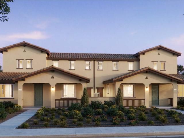 Duplex for sale in Solano, California
