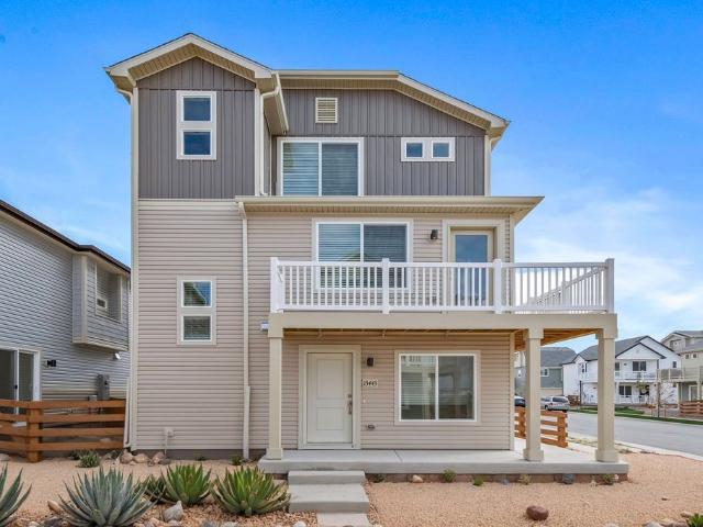 House for sale in Saratoga Springs, Utah