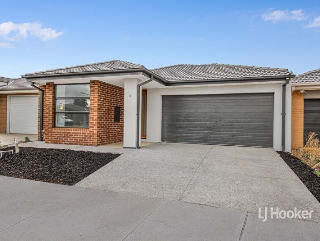 House for rent in Orchard Green, Melbourne