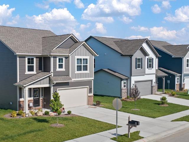 House for sale in Whitestown, Indiana
