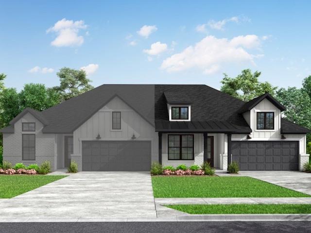 Duplex for sale in Willis Duplex for sale in Willis