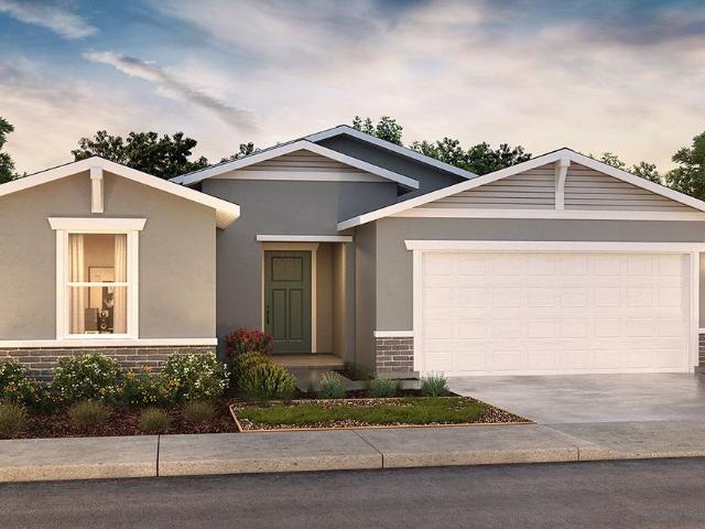 House for sale in Woodlake