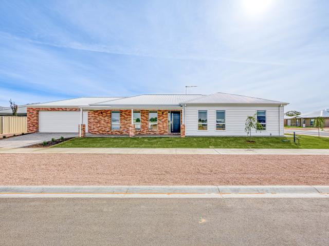 House for sale in Red Cliffs, Victoria