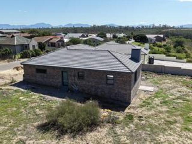 House for sale in Groot Brak Rivier, Western Cape