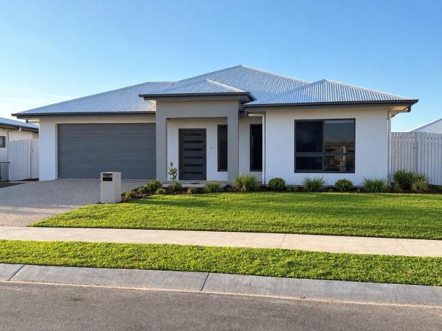 Cottage for sale in Rasmussen, Townsville City