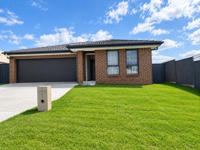 House for rent in Gillieston Heights, Newcastle-Maitland