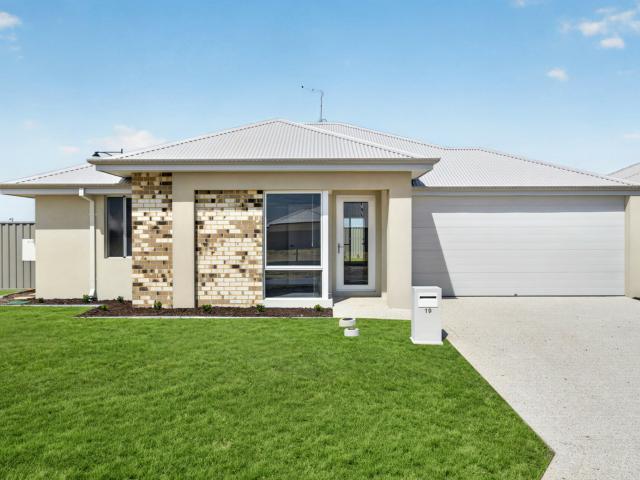 House for rent in South Yunderup, Western Australia