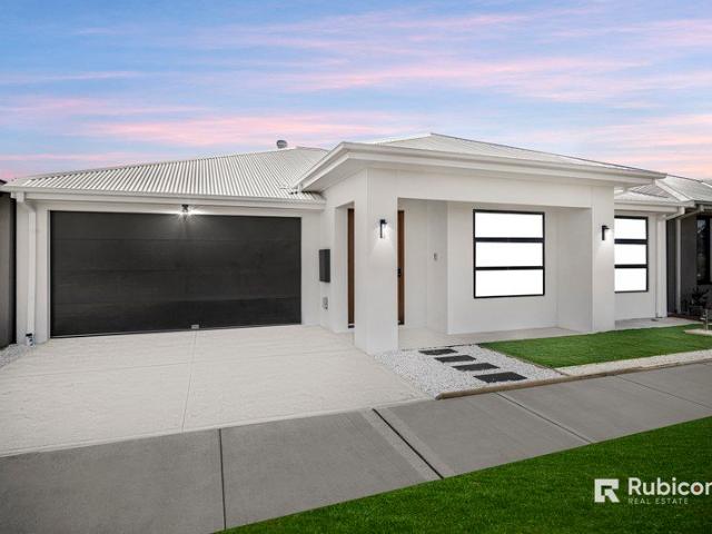 House for sale in Botania, Melbourne