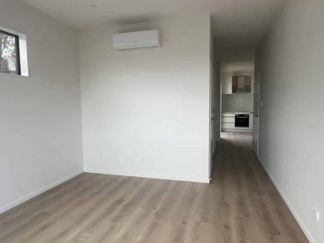 Townhouse for rent in Owhata