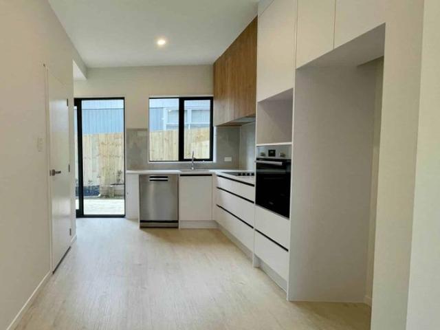 Townhouse for rent in Manurewa, Oroua County