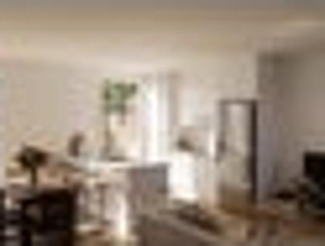 Townhouse for sale in Chaslands, Canterbury