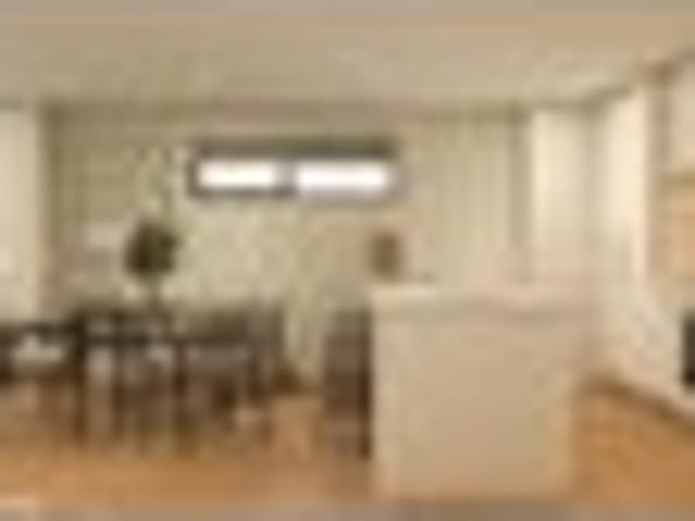 Townhouse for sale in Chaslands, Canterbury