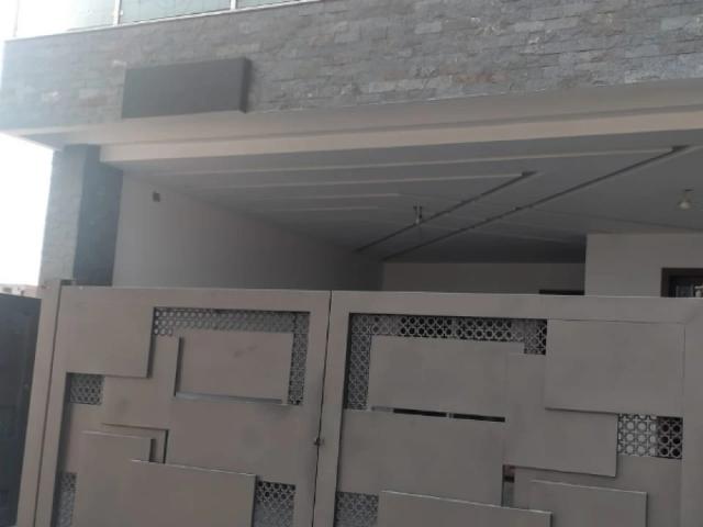 House for sale in Faisalabad, Islamabad Capital Territory