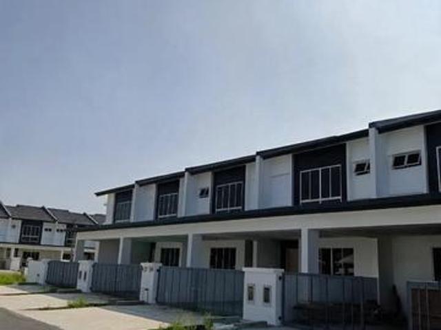 Terraced House for sale in Miri, Bahagian Miri