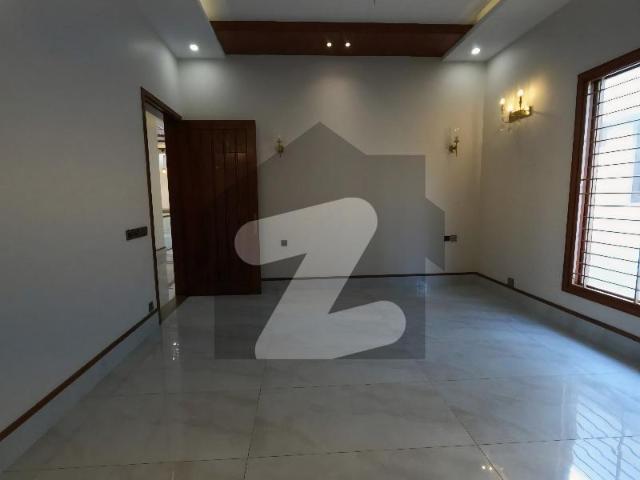 House for sale in 8 ڈی ایچ اے فیز, کراچی ڈویژن