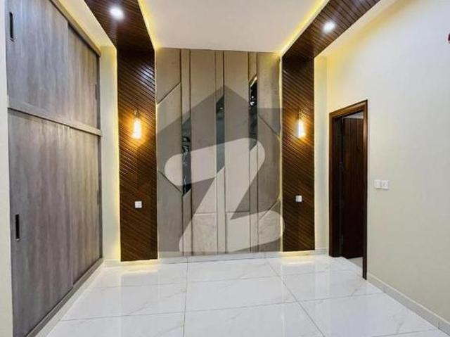 House for rent in تحصیل فیصل آباد شہر, فیصل آباد ڈویژن