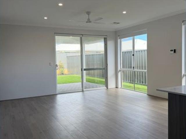 House for rent in Port Kennedy, Western Australia