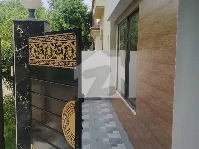 House for sale in لاہور, لاہور ڈویژن