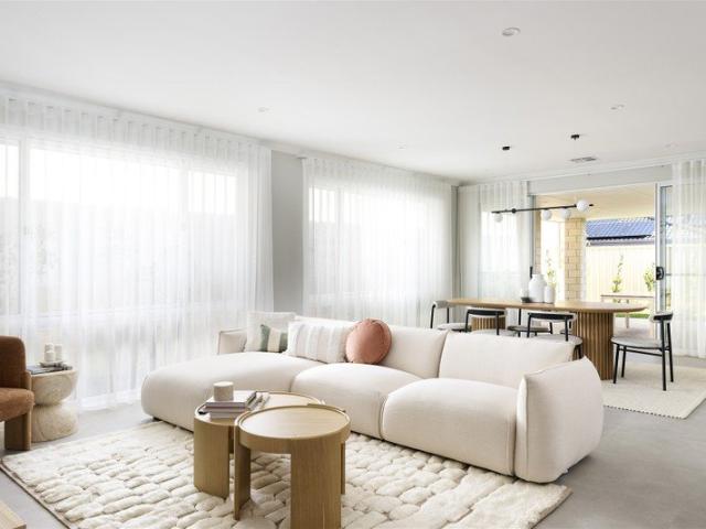 Cottage for sale in Beechboro, Western Australia