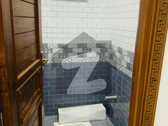 House for sale in Faisalabad, Islamabad Capital Territory