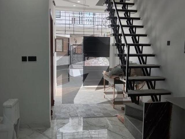 House for sale in Faisalabad, Islamabad Capital Territory