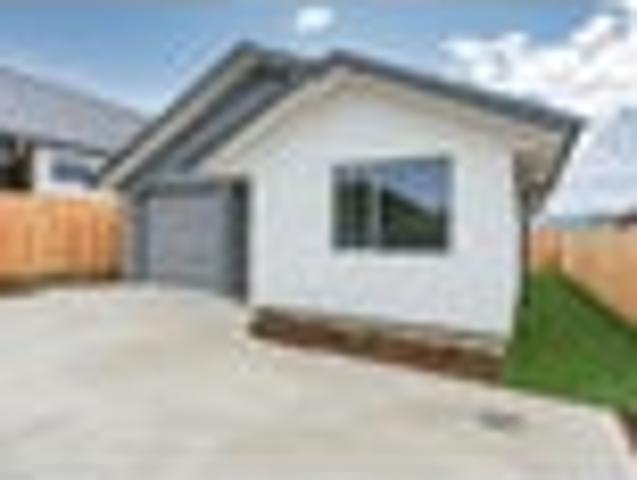 House for sale in Otakou