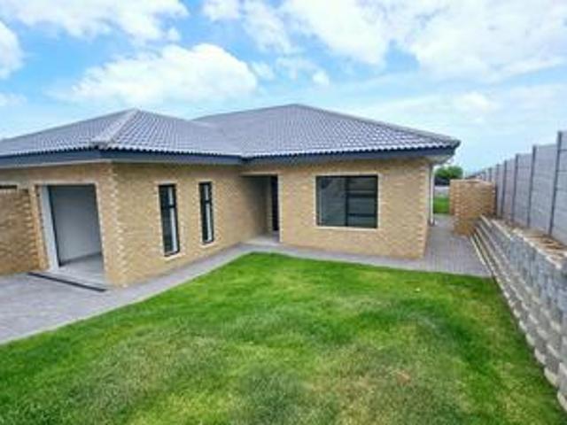 House for sale in Groot Brak Rivier, Western Cape