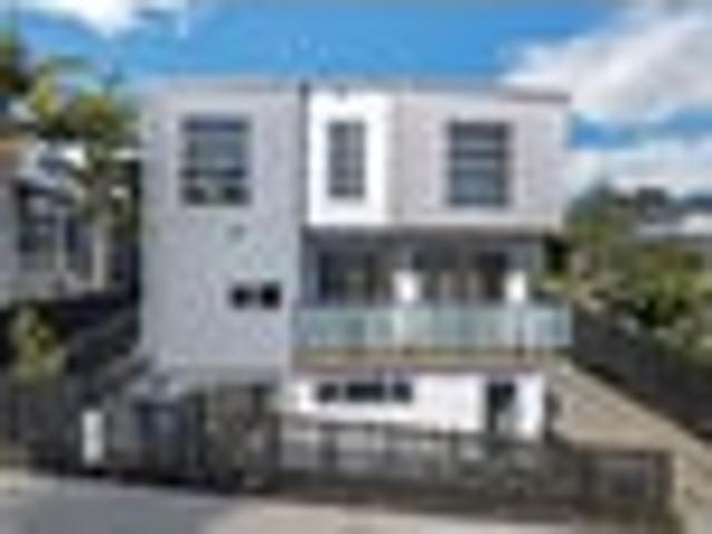House for sale in Hillersden