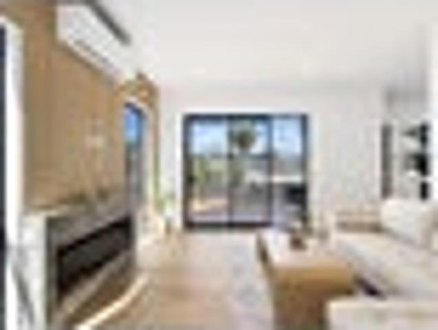 House for sale in Eastern Beach, Howick