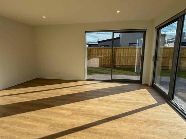 House for rent in Irwell, Canterbury