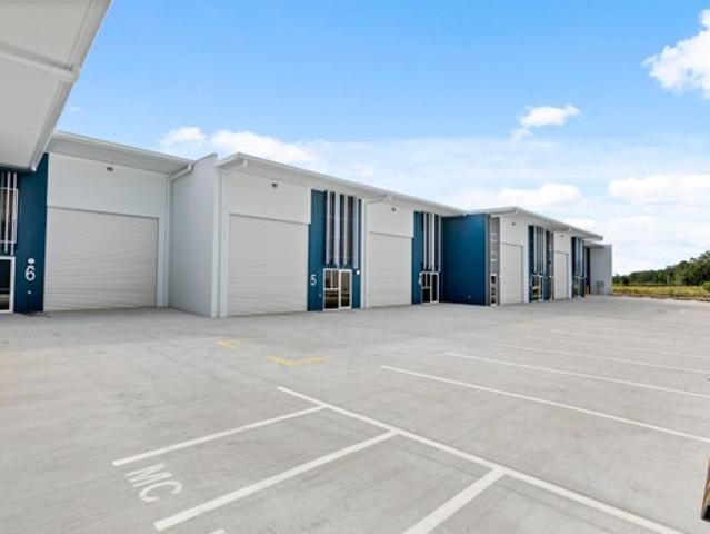 Warehouse for rent in Kings Creek, Queensland