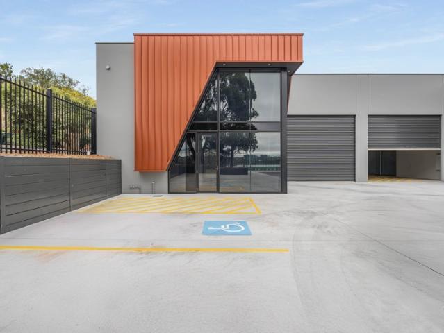 Warehouse for rent in Warragul, Victoria
