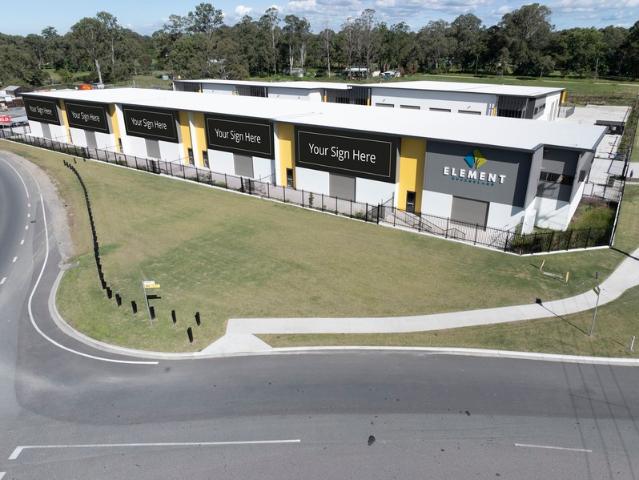 Warehouse for rent in Toombul, Queensland