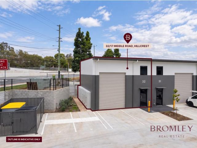 Warehouse for rent in Hillcrest, Greater Brisbane