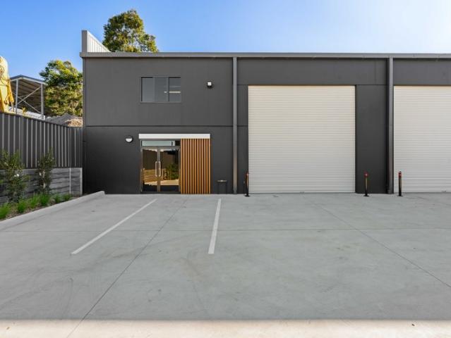 Warehouse for rent in South Nowra, New South Wales
