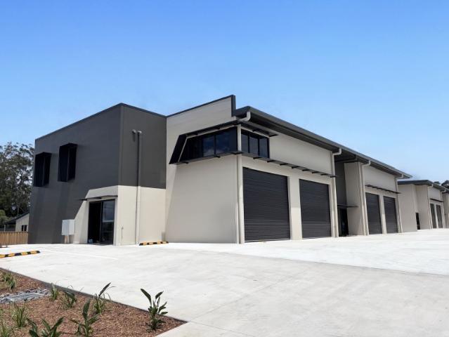 Warehouse for sale in Kings Creek, Queensland
