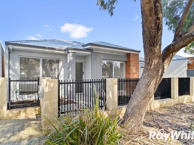 House for sale in Parklands, Western Australia
