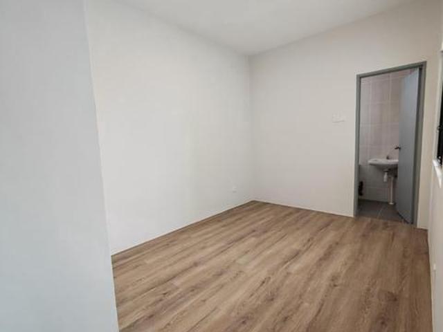 Townhouse for rent in Kuching