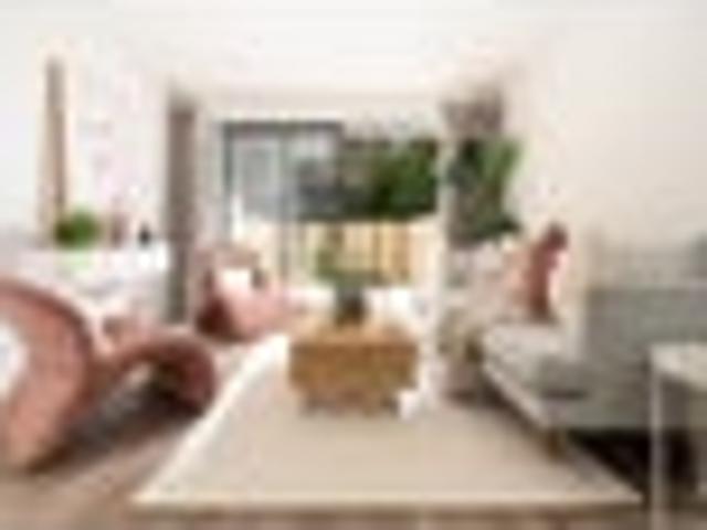 Townhouse for sale in Rangoon Heights, Wellington