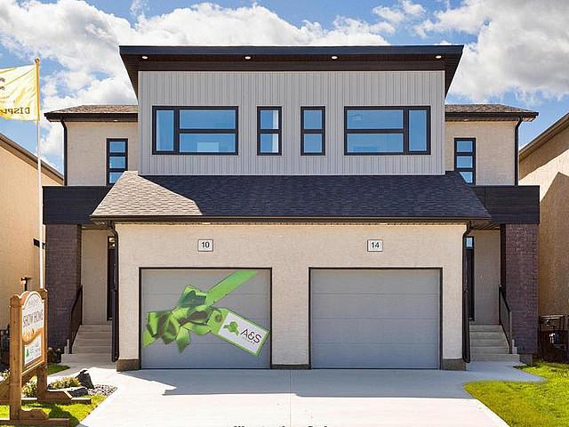 House for sale in East St. Paul, Manitoba