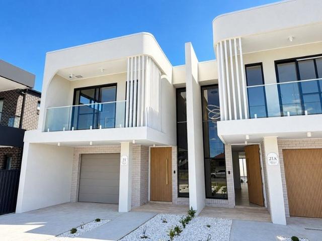 Duplex for rent in Fairfield, Sydney