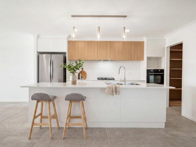 Duplex for sale in Cotswold Hills, Toowoomba