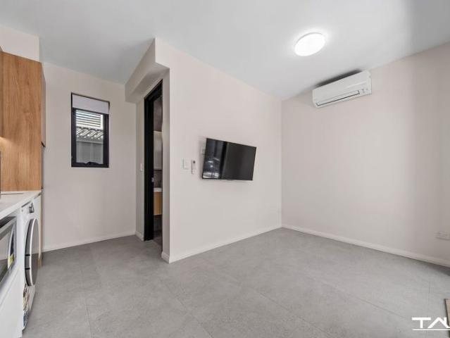 Granny Flat for rent in Sydney, New South Wales