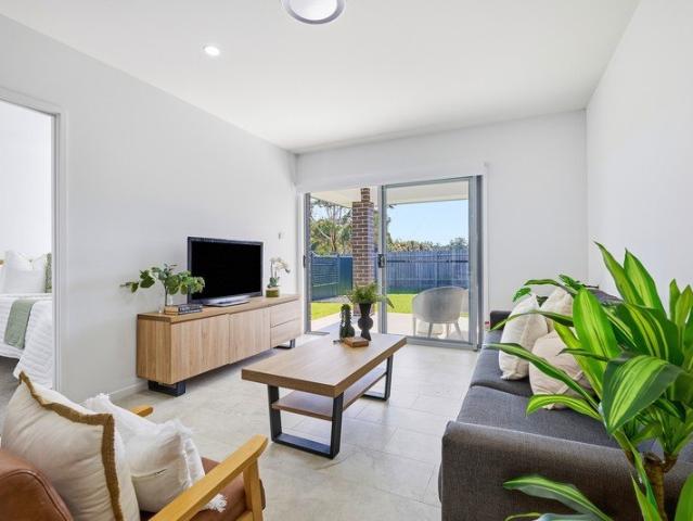 Villa for sale in Thrumster, New South Wales