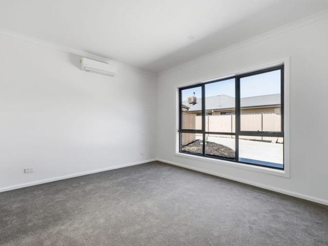 House for rent in Kilsyth, Melbourne