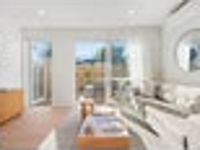 Townhouse for sale in Glen Innes, Oroua County
