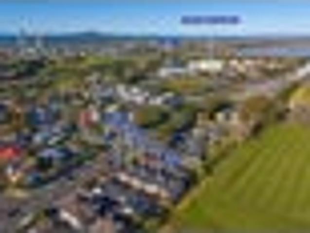 House for sale in Northcote, Kaipātiki